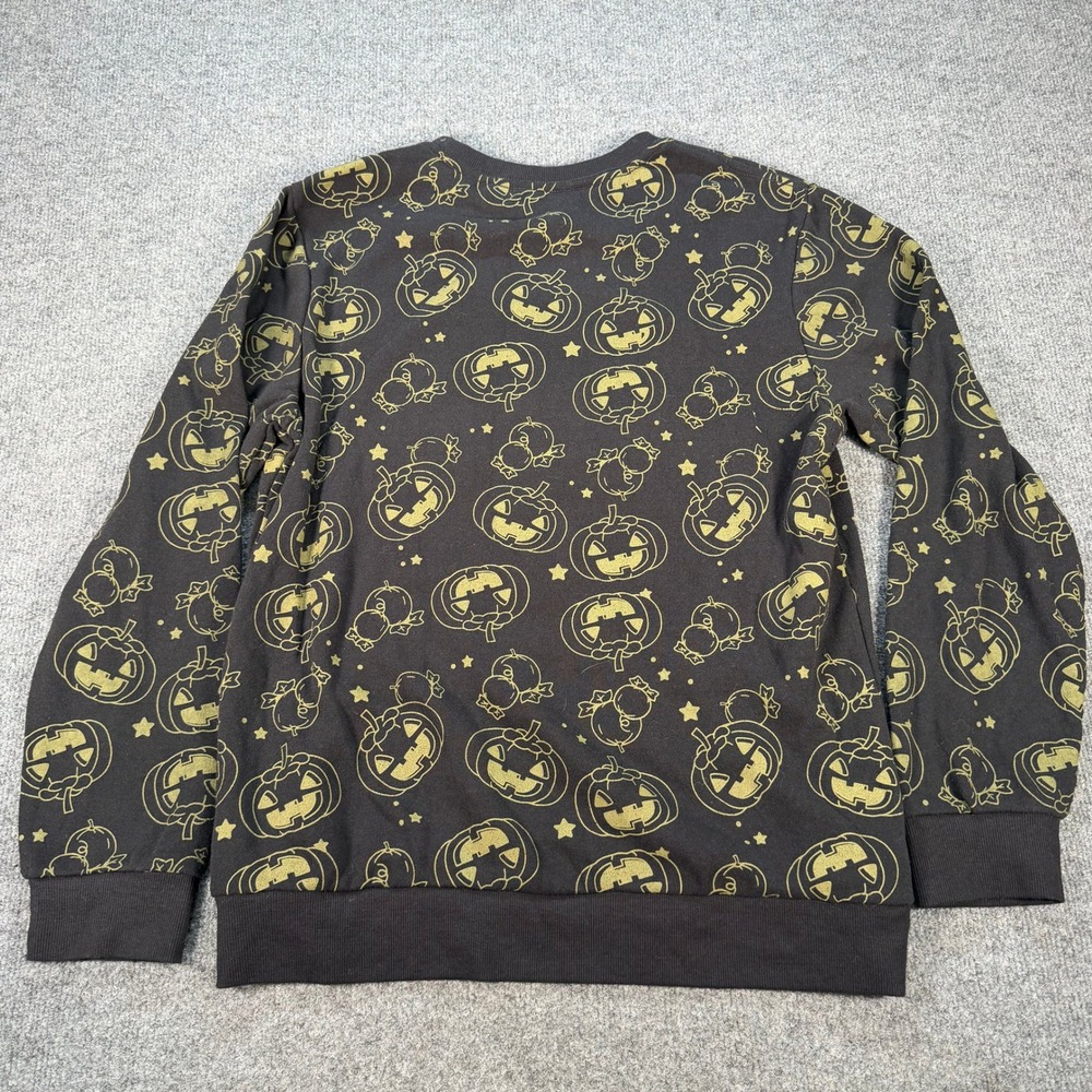 Sanrio Hello Kitty and Friends Halloween Sweatshirt Black All Over Medium #4727 - Picture 3 of 5